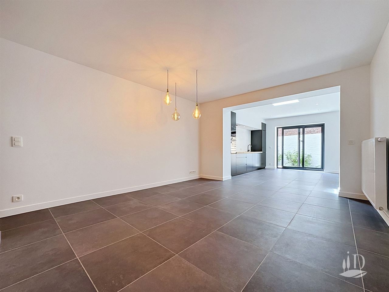 Volledig nieuwe gerenoveerd woning epc B