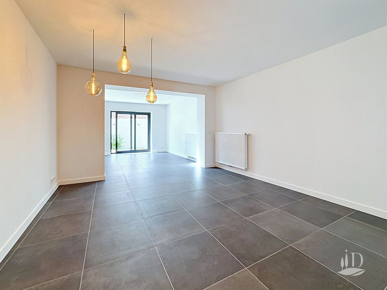 Volledig nieuwe gerenoveerd woning epc B