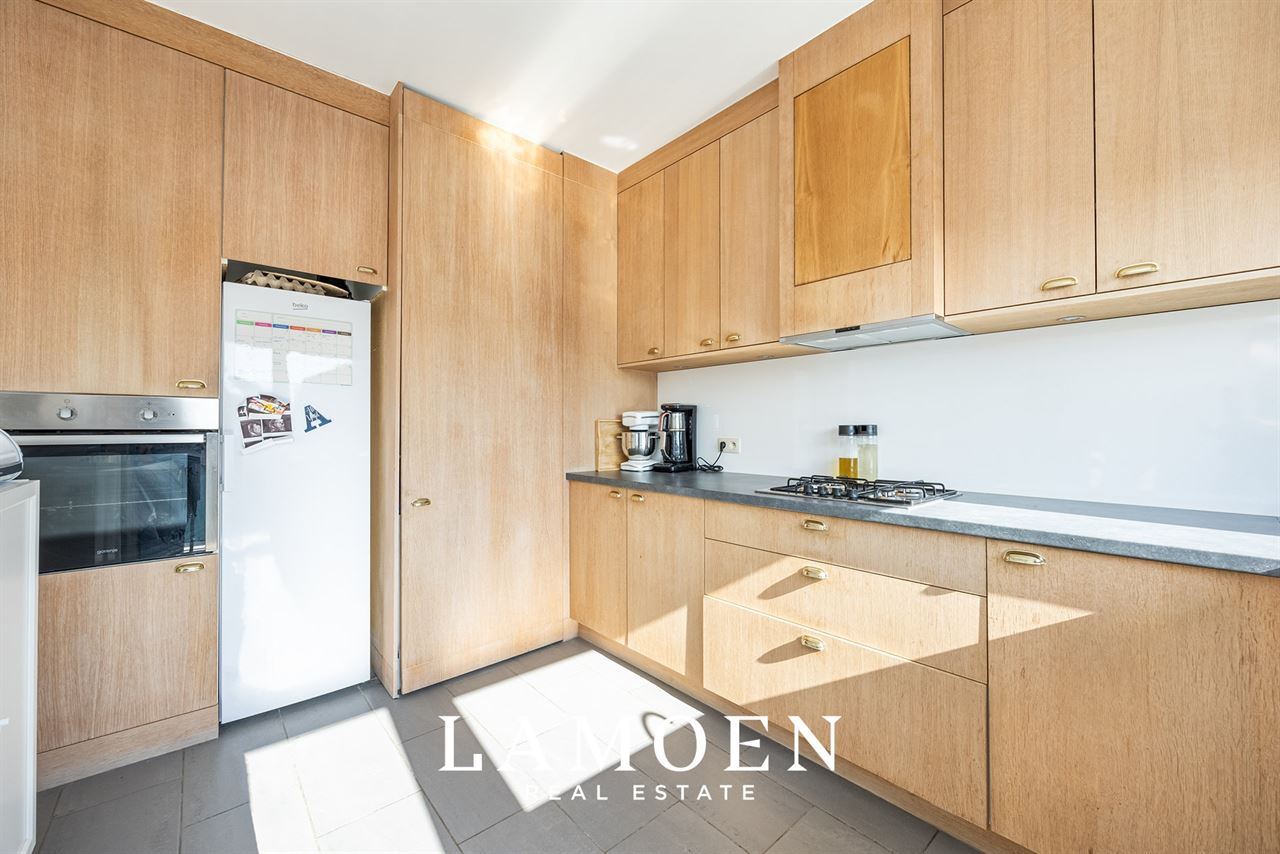 Ruim 3-slaapkamerappartement op toplocatie