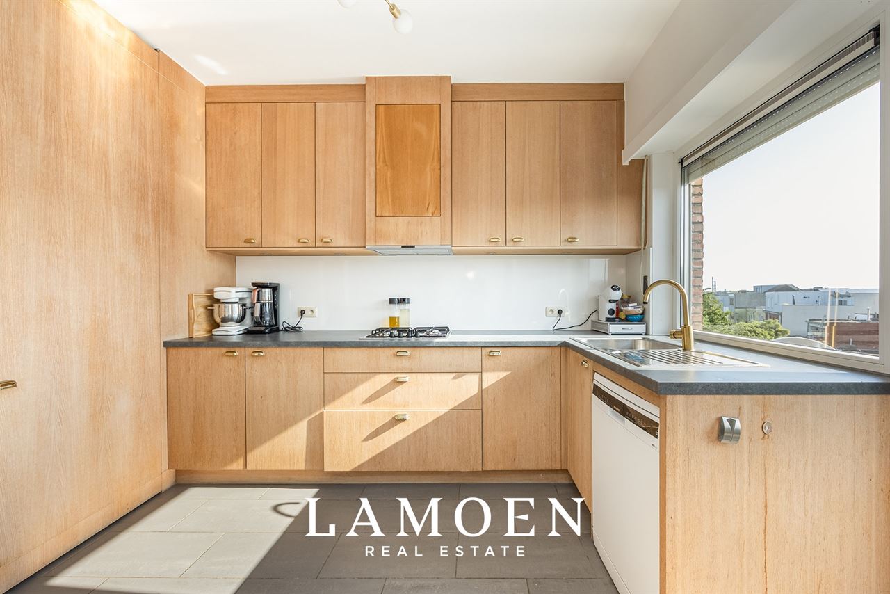 Ruim 3-slaapkamerappartement op toplocatie