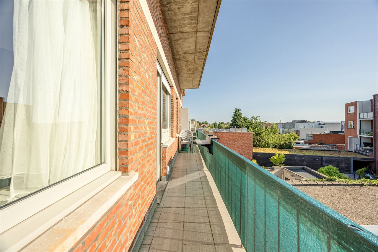 Ruim 3-slaapkamerappartement op toplocatie