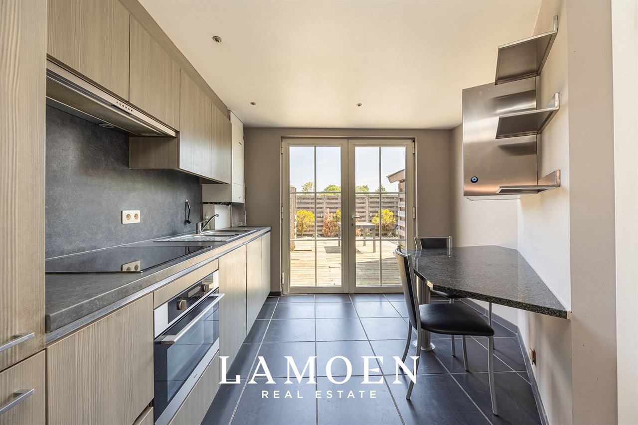 Ruim duplexappartement in het centrum van Schelle