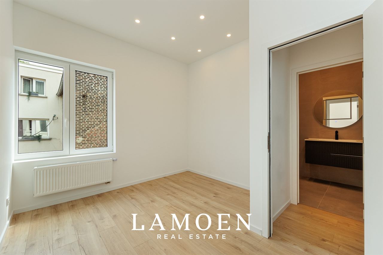 Smaakvol gerenoveerde woning in het centrum van Rumst