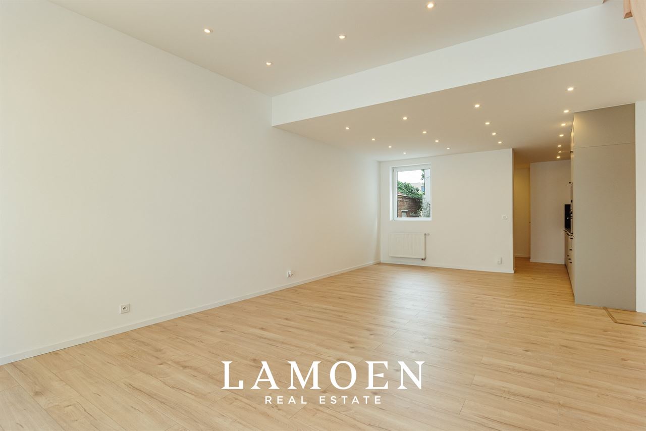 Smaakvol gerenoveerde woning in het centrum van Rumst