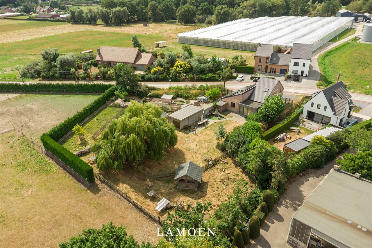 Vrijstaande, energiezuinige woning met geweldige tuin