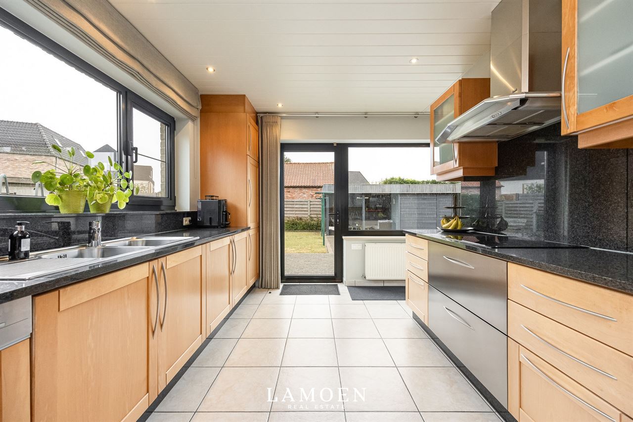 Ruime, vrijstaande woning op prachtige locatie