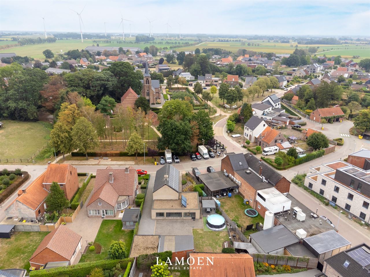 Ruime, vrijstaande woning op prachtige locatie