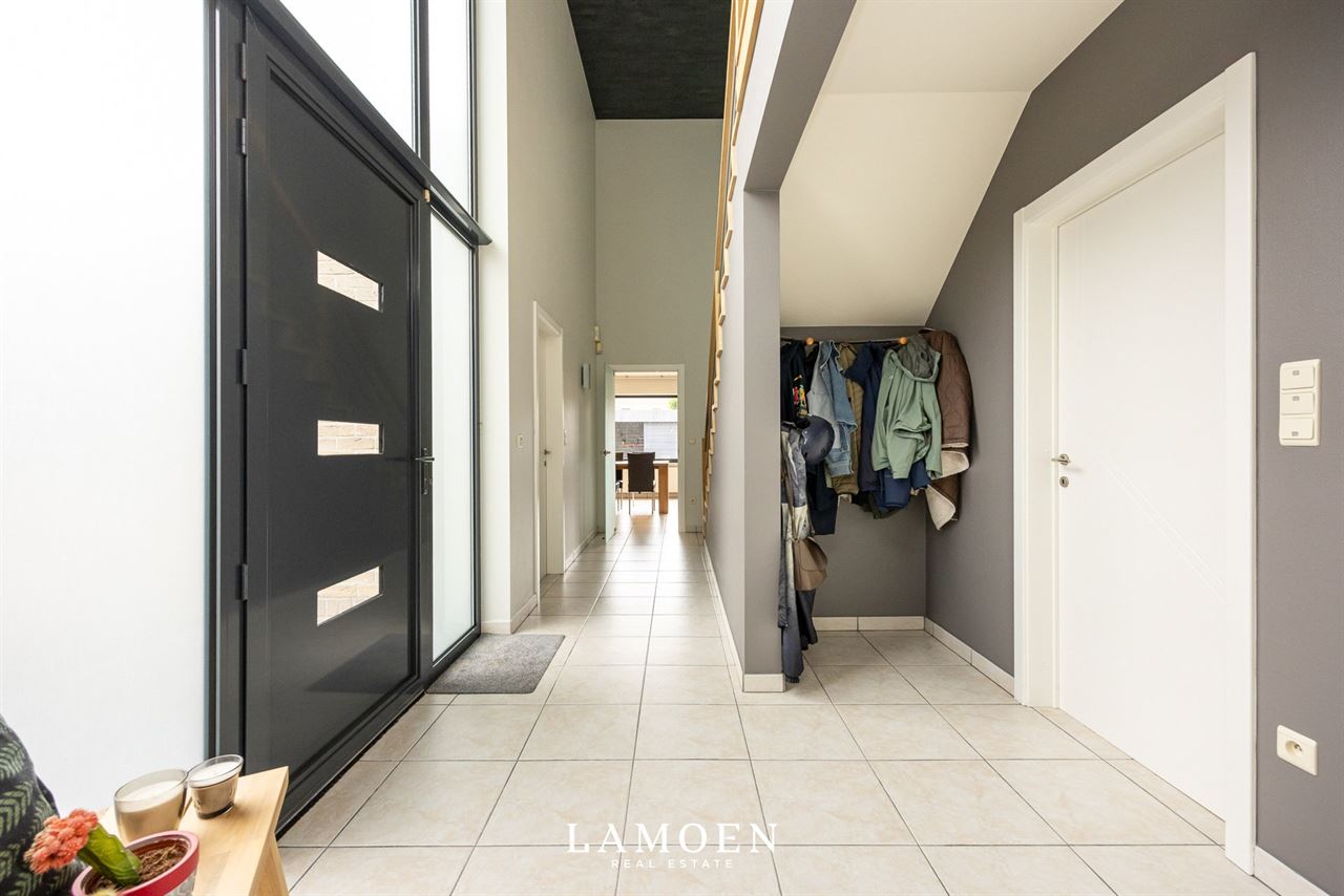 Ruime, vrijstaande woning op prachtige locatie