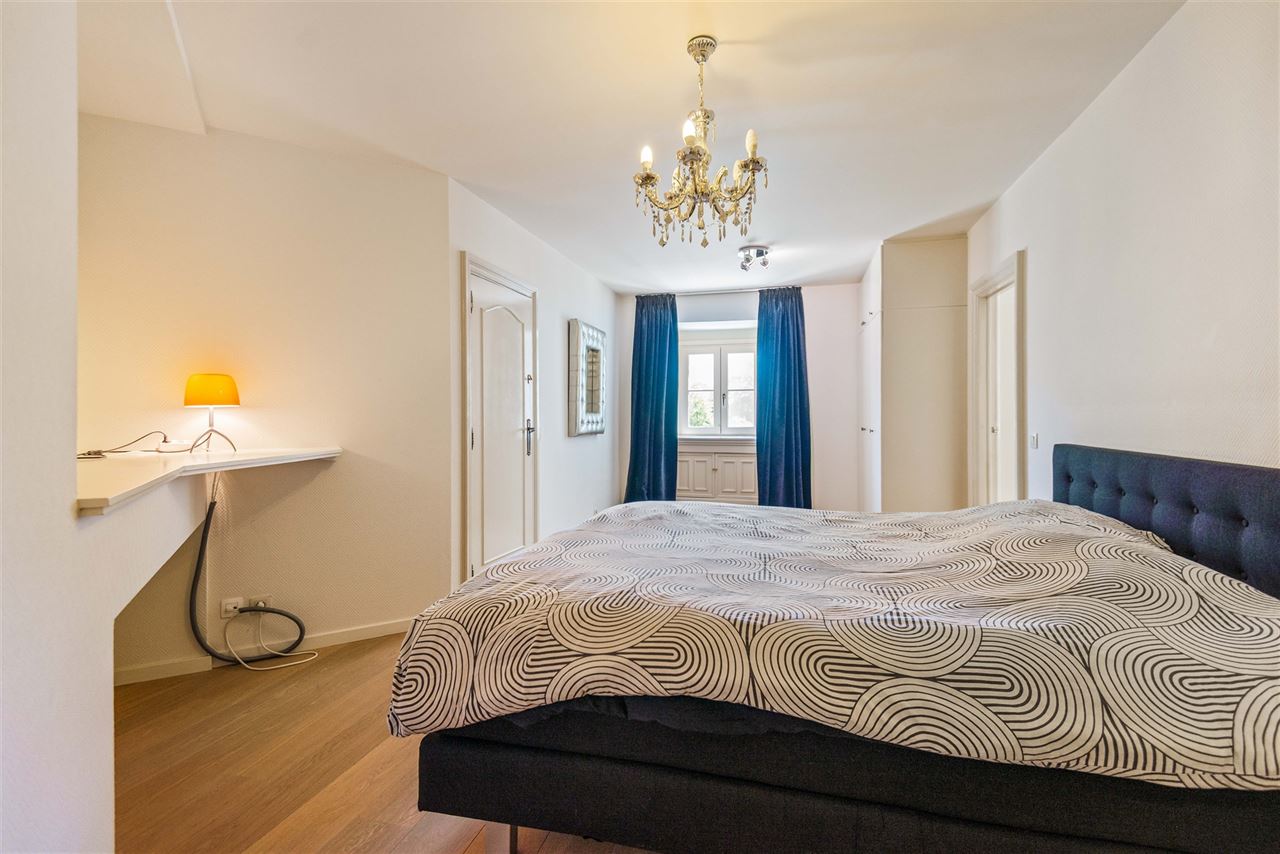 Villa met Franse allure op een royaal domein van 12.482 m²