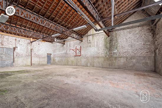 large-empty-rustic-brick-barn