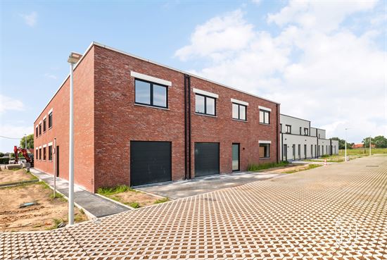 modern-newly-built-brick-townhouses