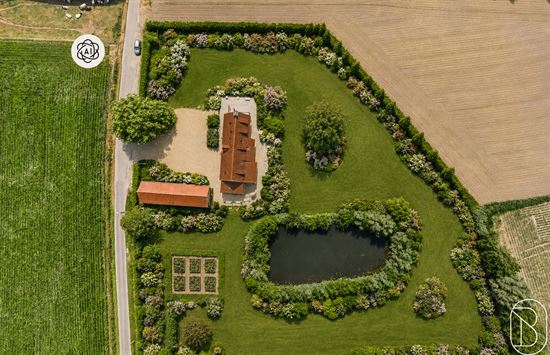 aerial-view-country-estate-garden