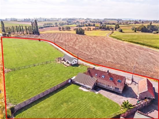 aerial-view-of-rural-farmhouse