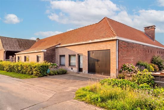 traditional-brick-country-house-exterior