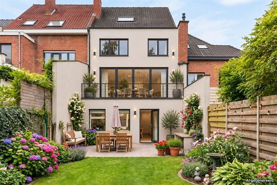 unpaved-backyard-garden-space
