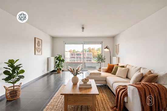 empty-modern-apartment-room