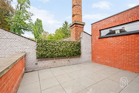 outdoor-brick-patio-terrace