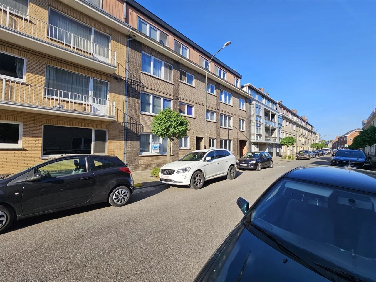 Gelijkvloer appartement gelegen net buiten de kleine ring van Hasselt