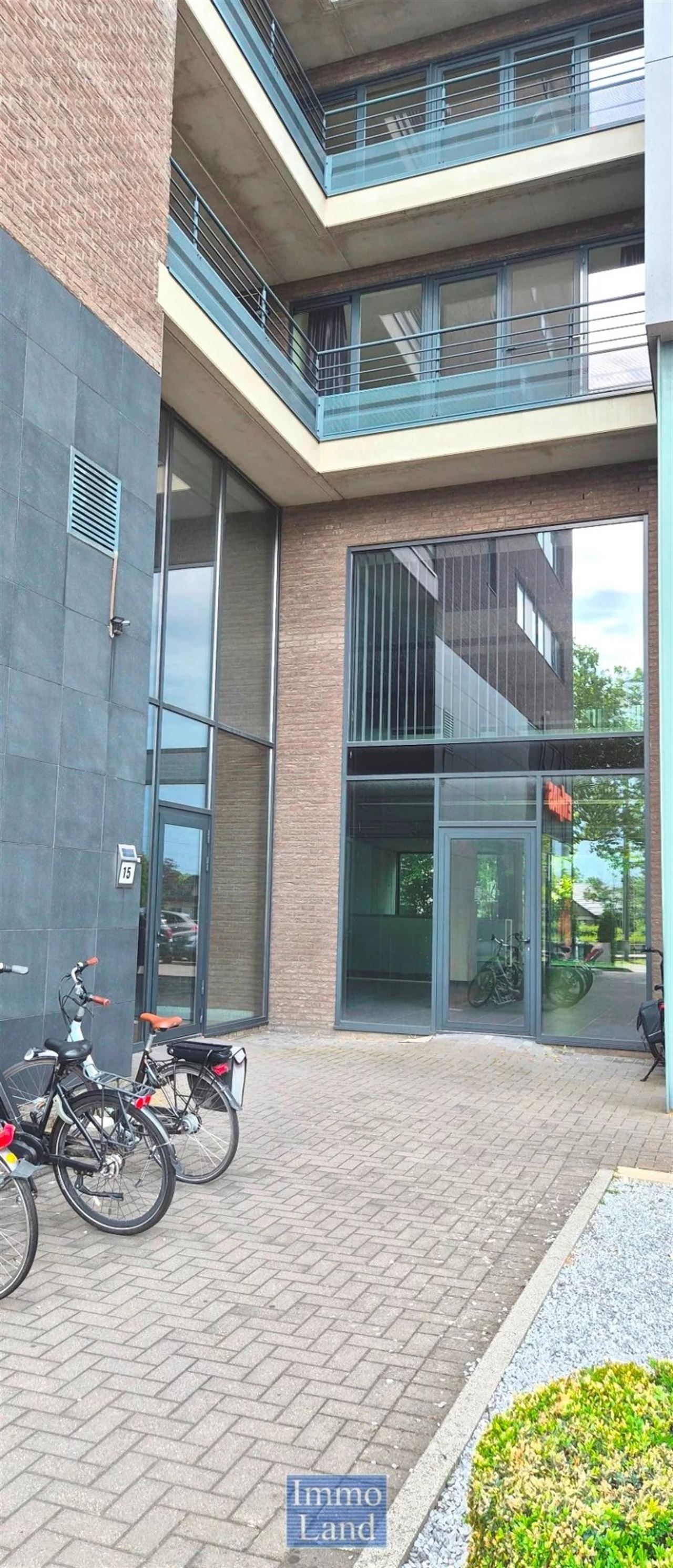 Ruim en energiezuinig appartement van 140 m2 met een groot terras van 40m².
