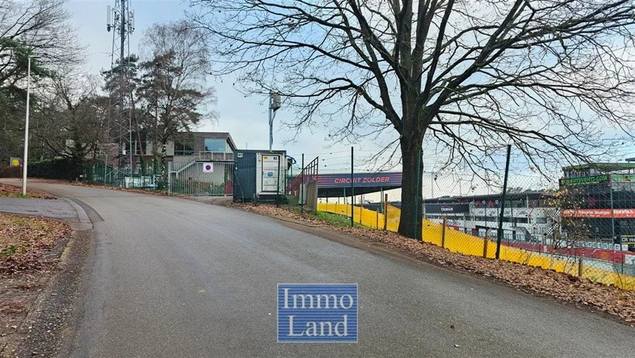 🏡 Duplex appartement met uniek zicht op het circuit van Zolder🏁