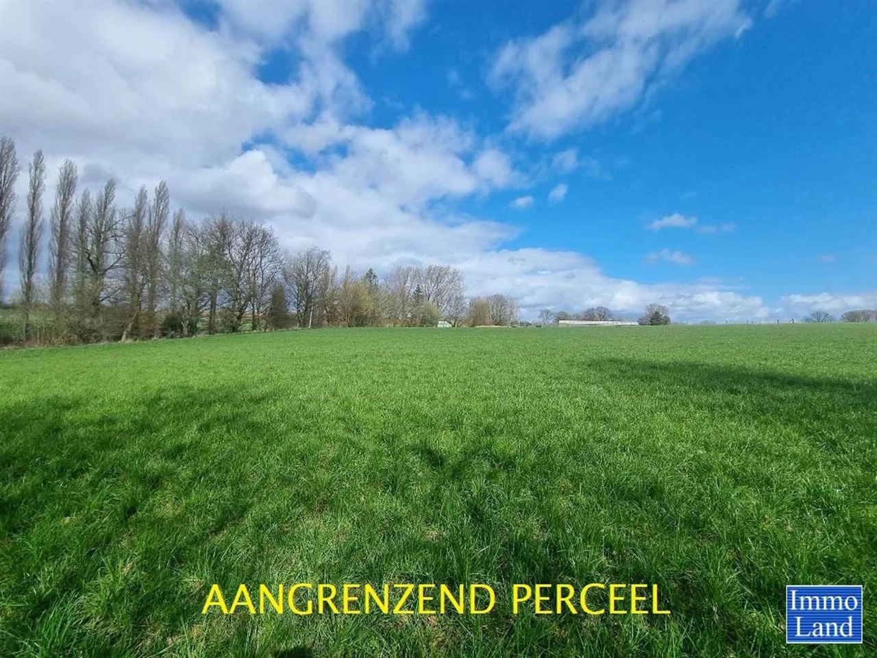 Perceel grond van 75are, gelegen in agrarisch gebied op de grens Hasselt - Diepenbeek, omgeving Mombeekdreef.