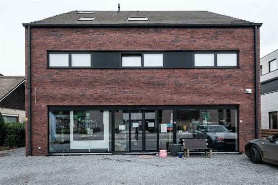 Handelspand te huur in het centrum van Begijnendijk