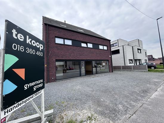 Handelspand te koop in het centrum van Begijnendijk