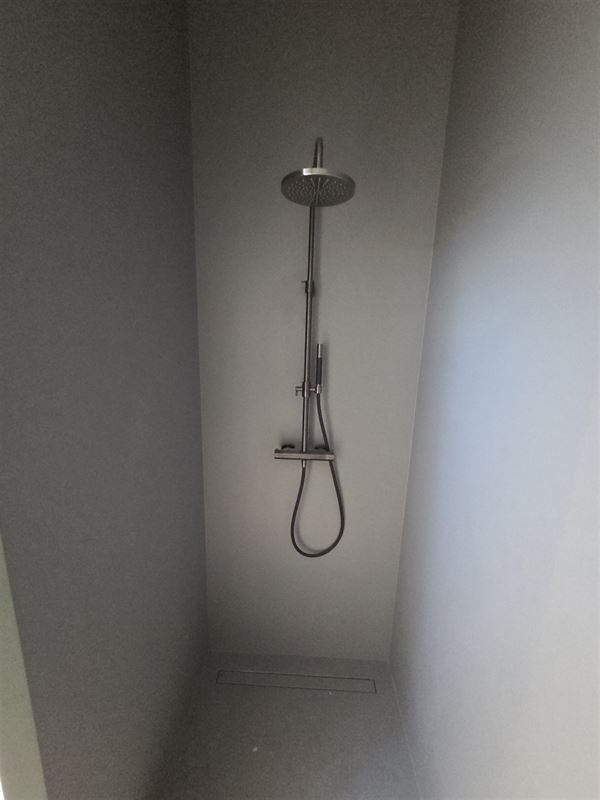 Foto 16 : eengezinswoning te 9400 NINOVE (België) - Prijs € 1.950