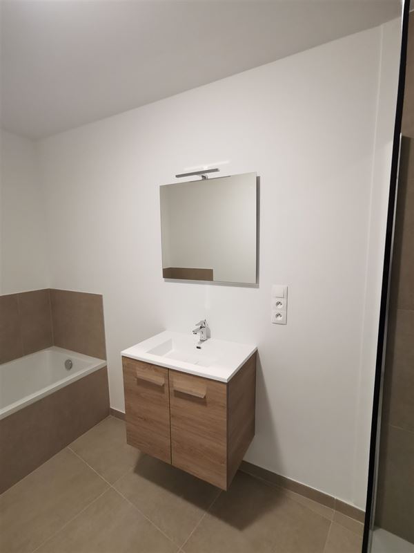 Foto 13 : Appartement te 7860 LESSEN (België) - Prijs &euro; 925