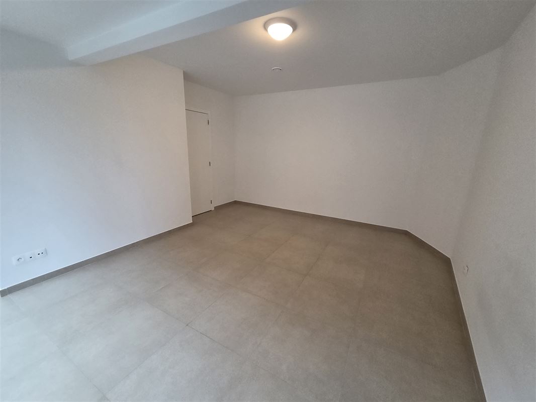 Foto 12 : Appartement te 7860 LESSEN (België) - Prijs &euro; 895