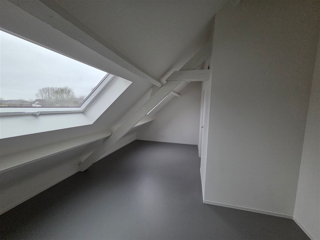 Foto 24 : eengezinswoning te 9400 NINOVE (België) - Prijs &euro; 1.750