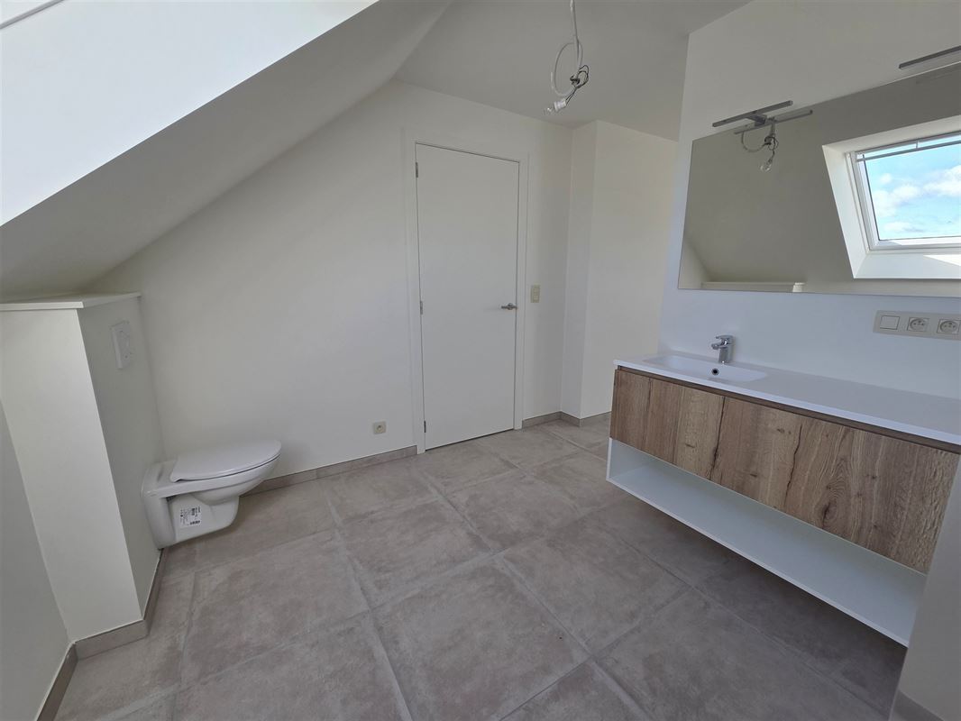 Foto 12 : Duplex/Penthouse te 9400 Ninove (België) - Prijs &euro; 950