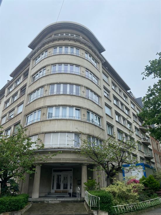PESAGE 125 IXELLES