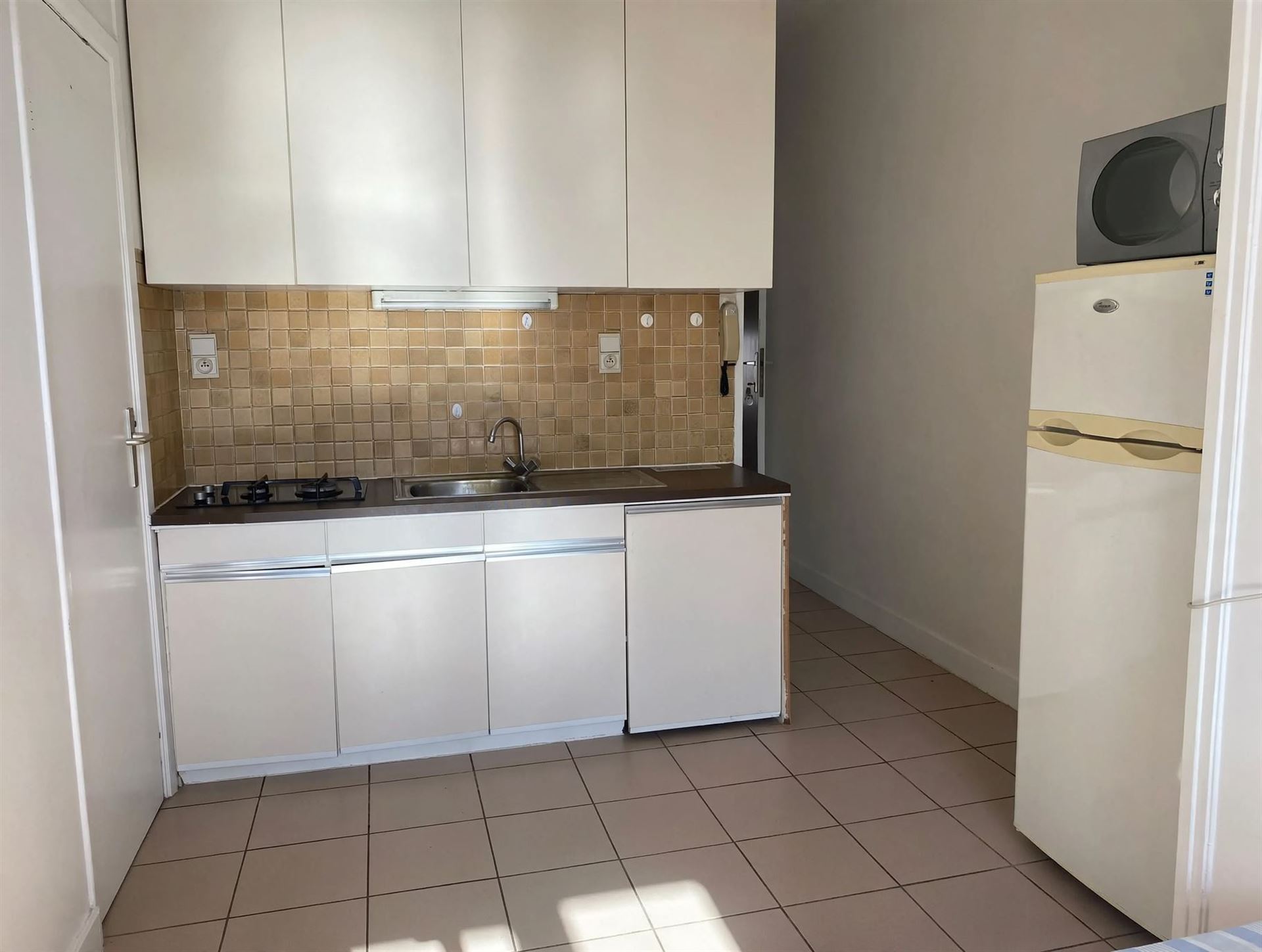 Avenue Georges Henri 405 405