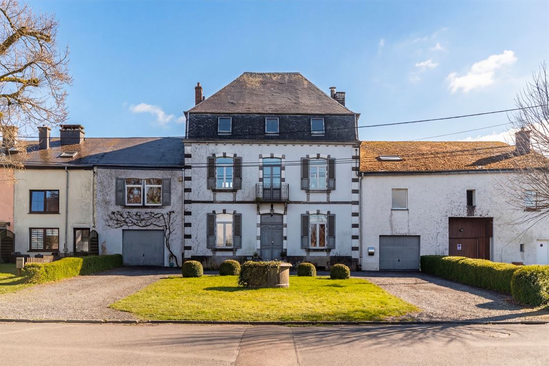Superbe demeure de caractère à vendre à Chiny - photo 1