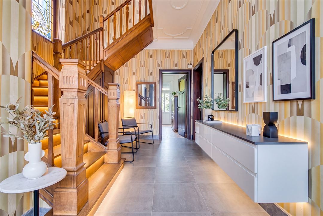 Magnifique bien de caractère à vendre à Arlon sur un terrain de plus de 11 ares - photo 2
