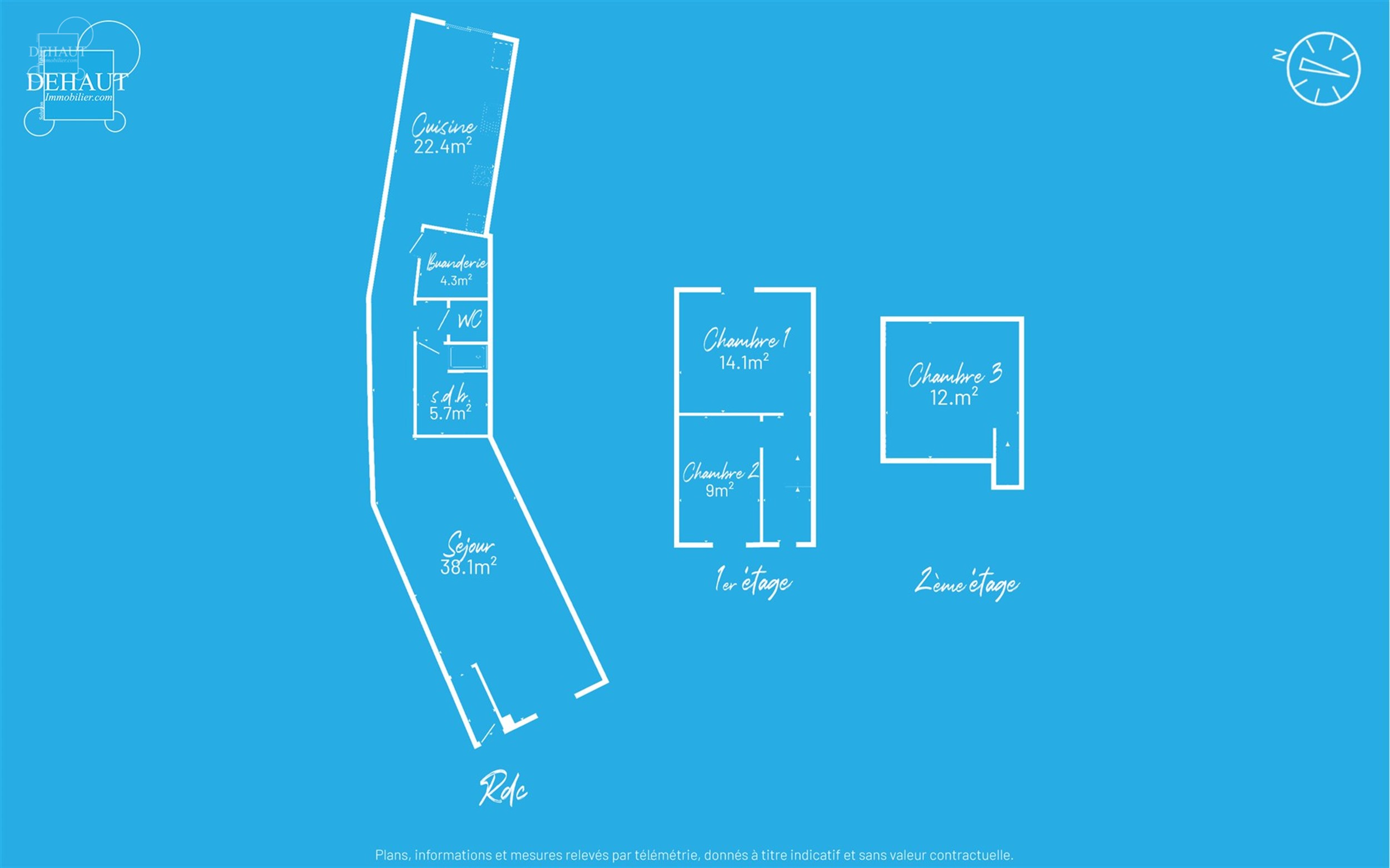 Jolie maison de ville située dans une rue piétonne très calme et à quelques pas du centre-ville : hall d'entrée, séjour, cuisine équipée, sall...