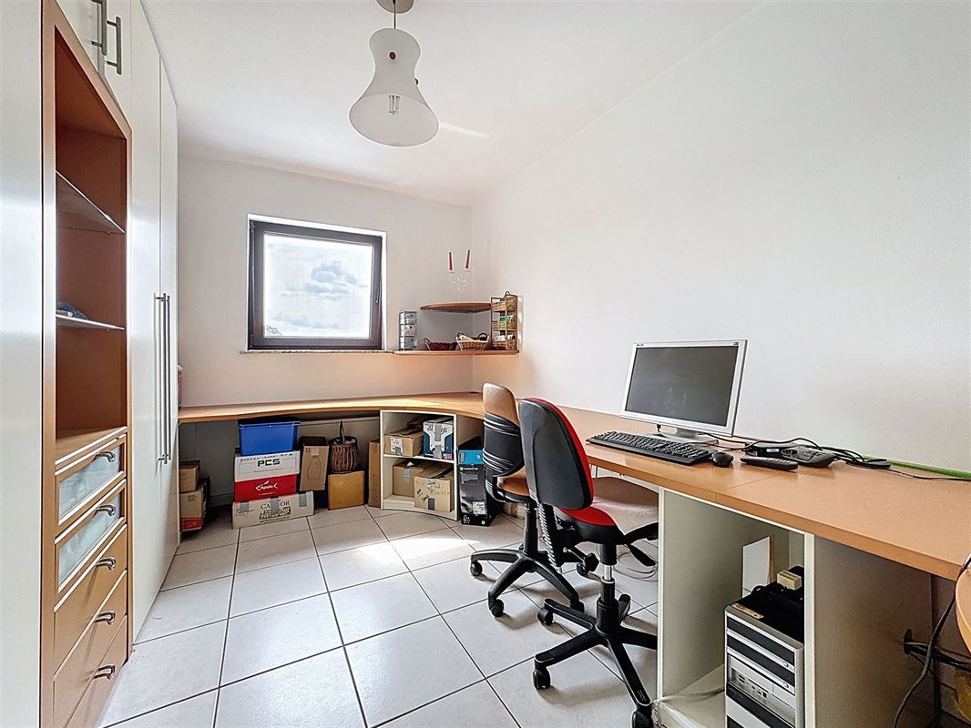  for rent IN  ()