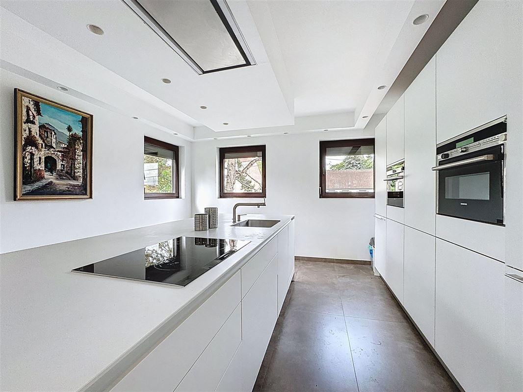  for rent IN  ()