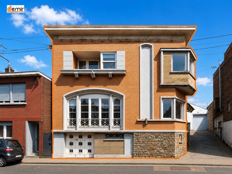 Maison à VIVEGNIS