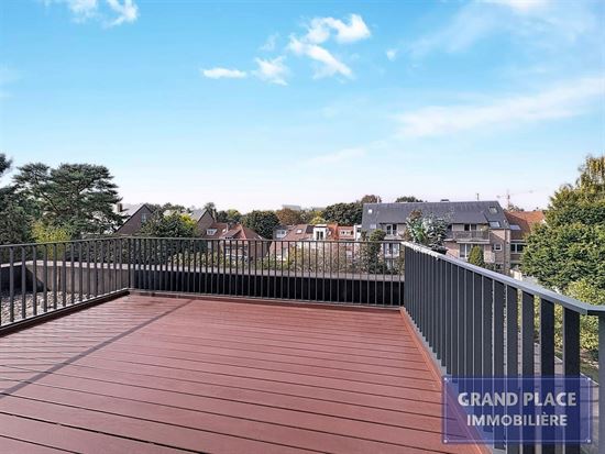 Métro & Shopping – Appartement 3 CH avec grande terrasse (2021)