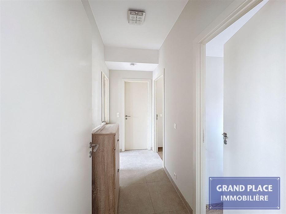 Métro & Shopping – Appartement 3 CH avec grande terrasse (2021)