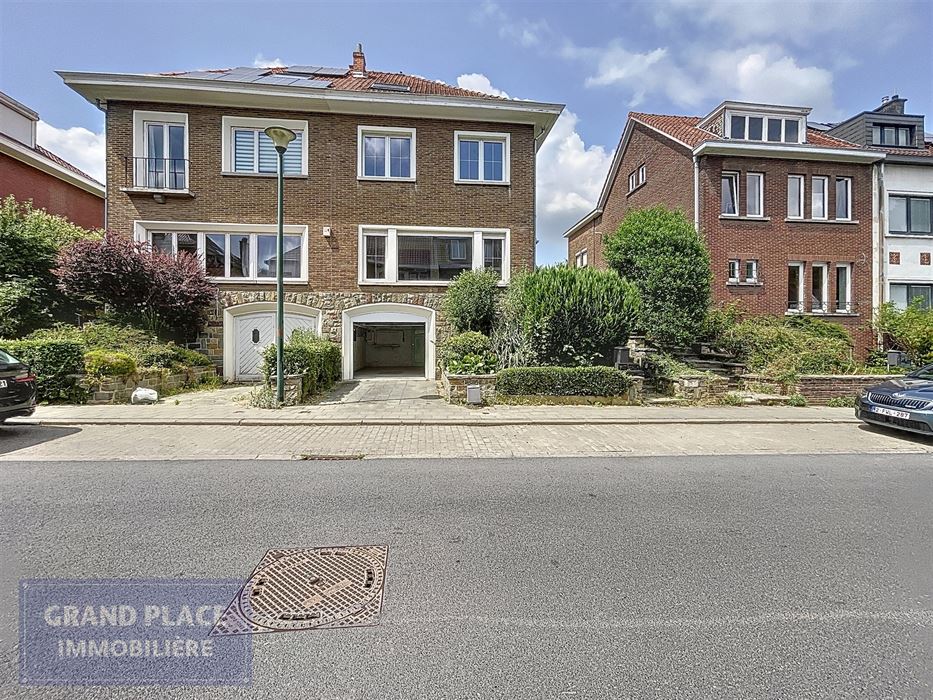 Maison 3 façades 3 chambres à vendre à woluwe-saint-pierre, Avenue Van Crombrugghe
