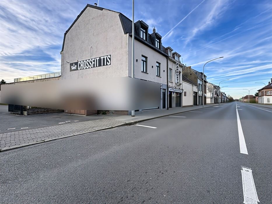 Triplex esprit" maison" avec entrée privative et terrasses