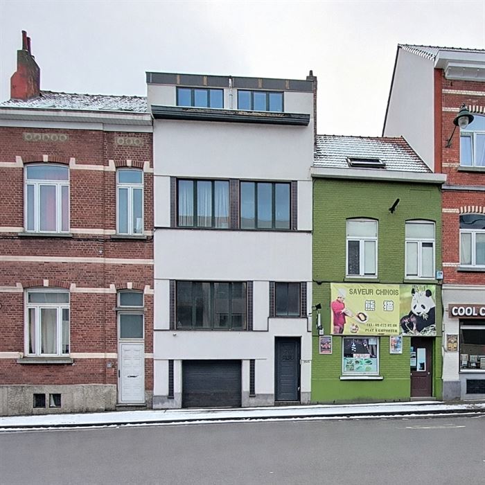 Maison mixte 3/4 chambres à vendre + jardin