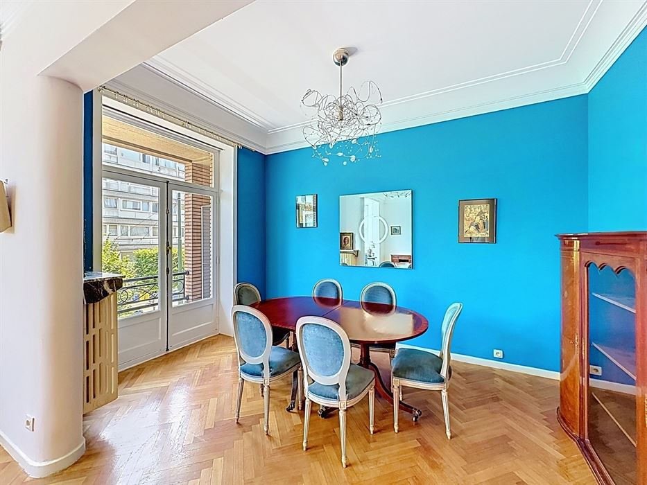 Superbe appartement de caractère ±132 m² – 2 chambres