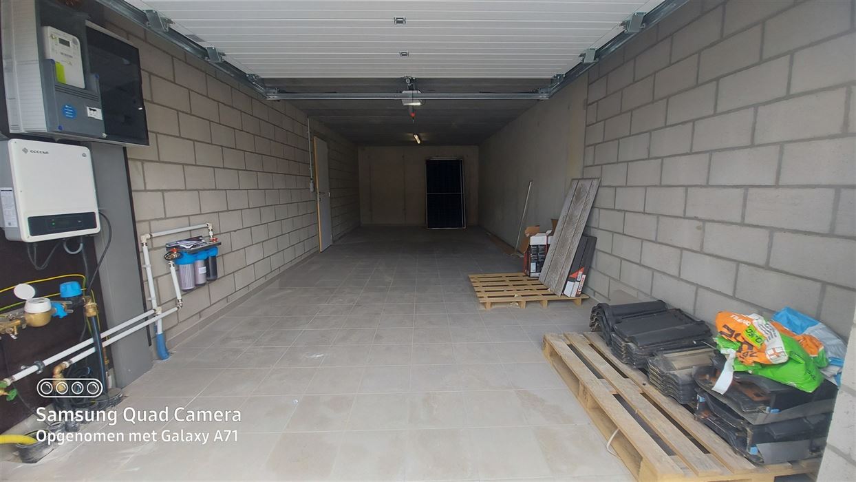 Ruimen NB bel-etage met 4 slp en inpandige garage