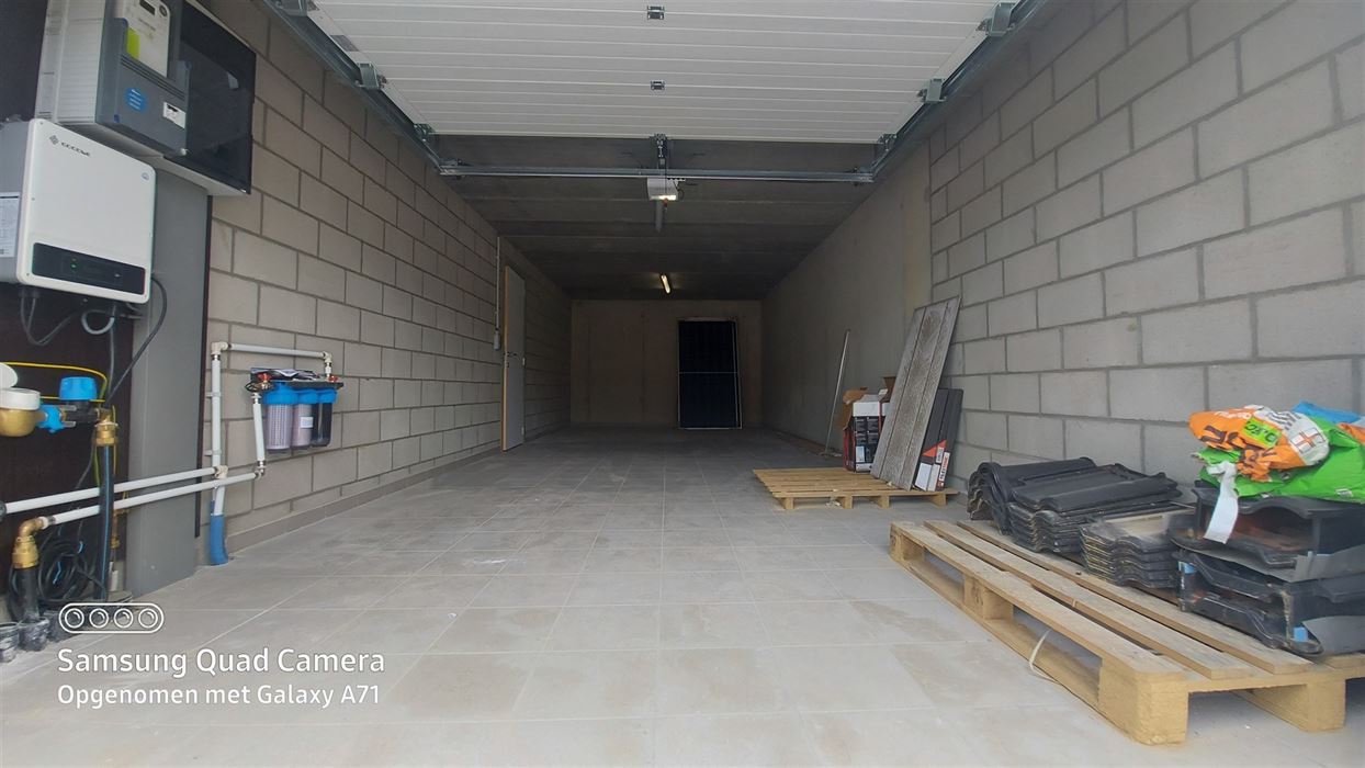 Ruimen NB bel-etage met 4 slp en inpandige garage