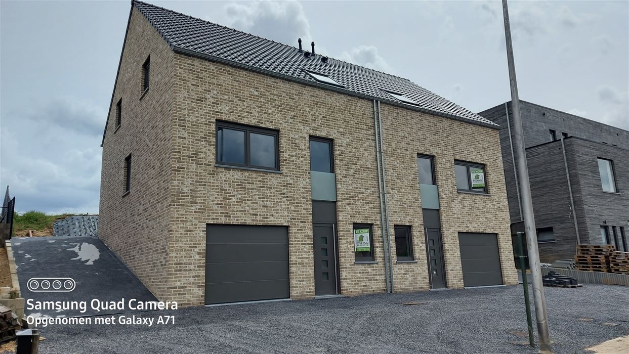 Ruimen NB bel-etage met 4 slp en inpandige garage