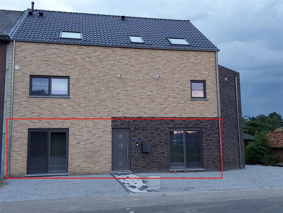 Gelijkvloers appartement met 2 slaapkamers